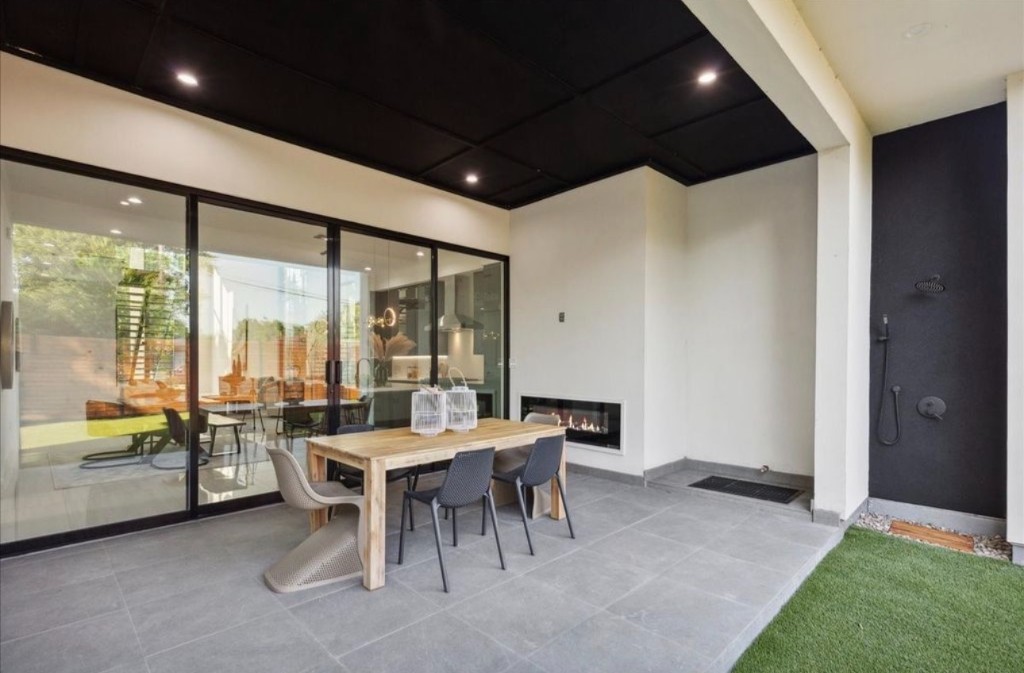 3828 Eaton Drive — photo 15